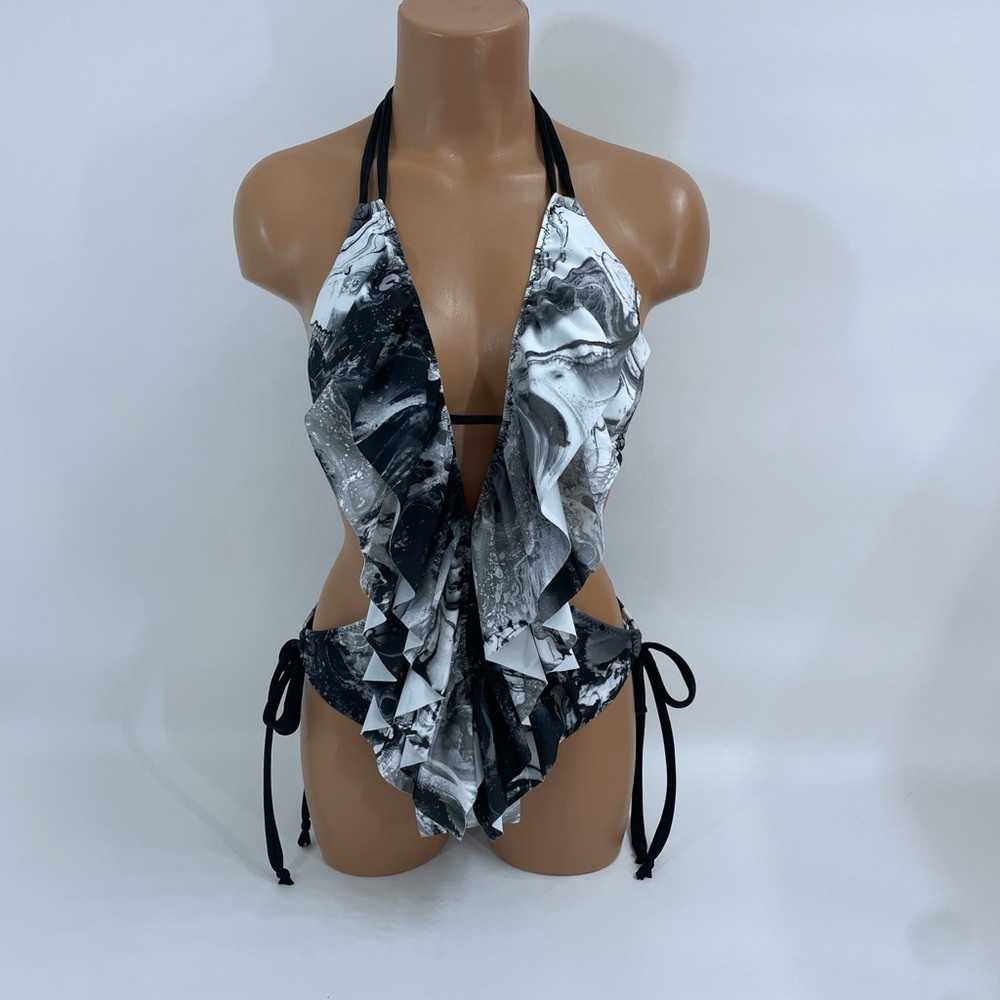 Sexy one piece swimsuit
